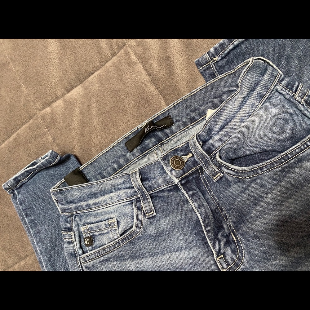 KanCan Mid-Rise skinny jeans